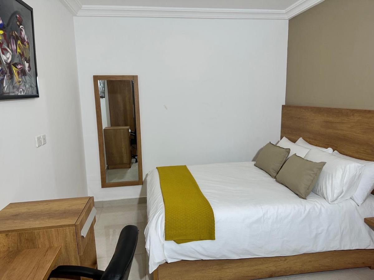 Westlands Tower - Ghana Villas Accra Kültér fotó